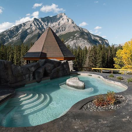 Hotel Canoe And Suites Banff Eksteriør bilde