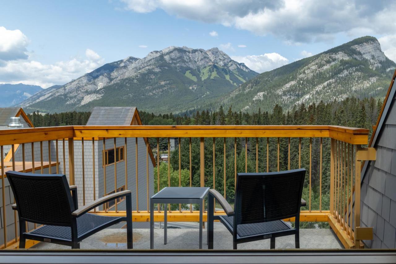 Hotel Canoe And Suites Banff Eksteriør bilde
