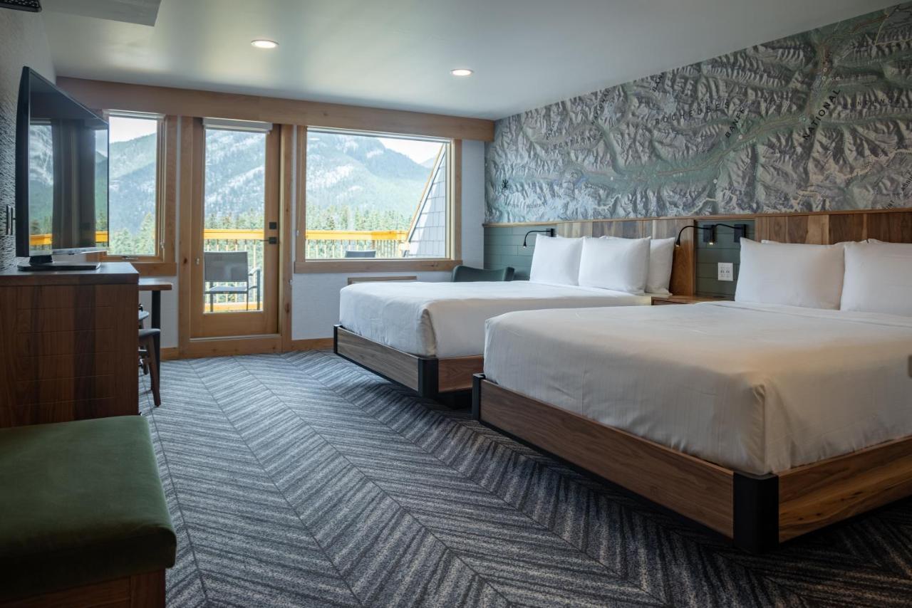Hotel Canoe And Suites Banff Eksteriør bilde