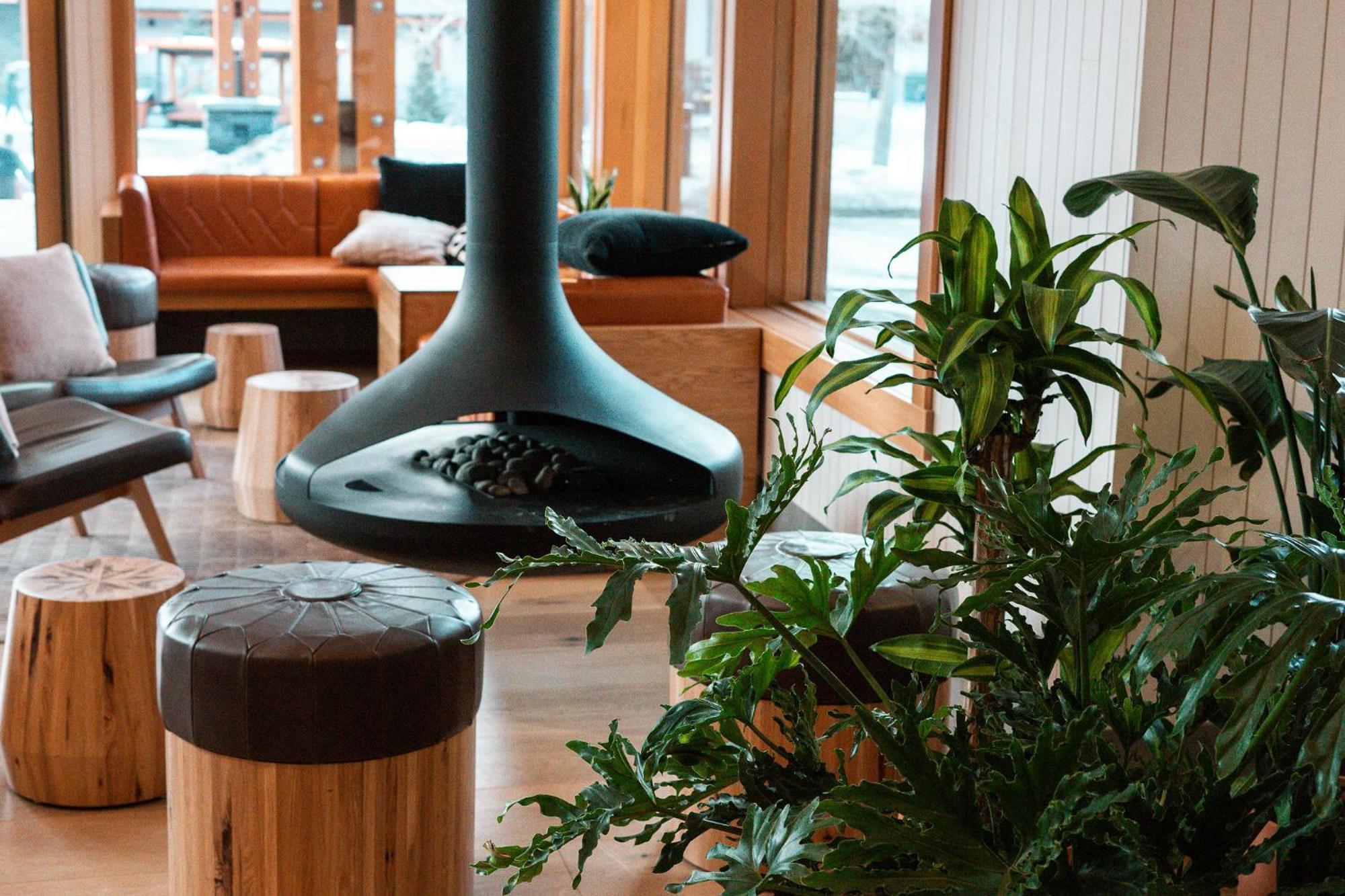 Hotel Canoe And Suites Banff Eksteriør bilde