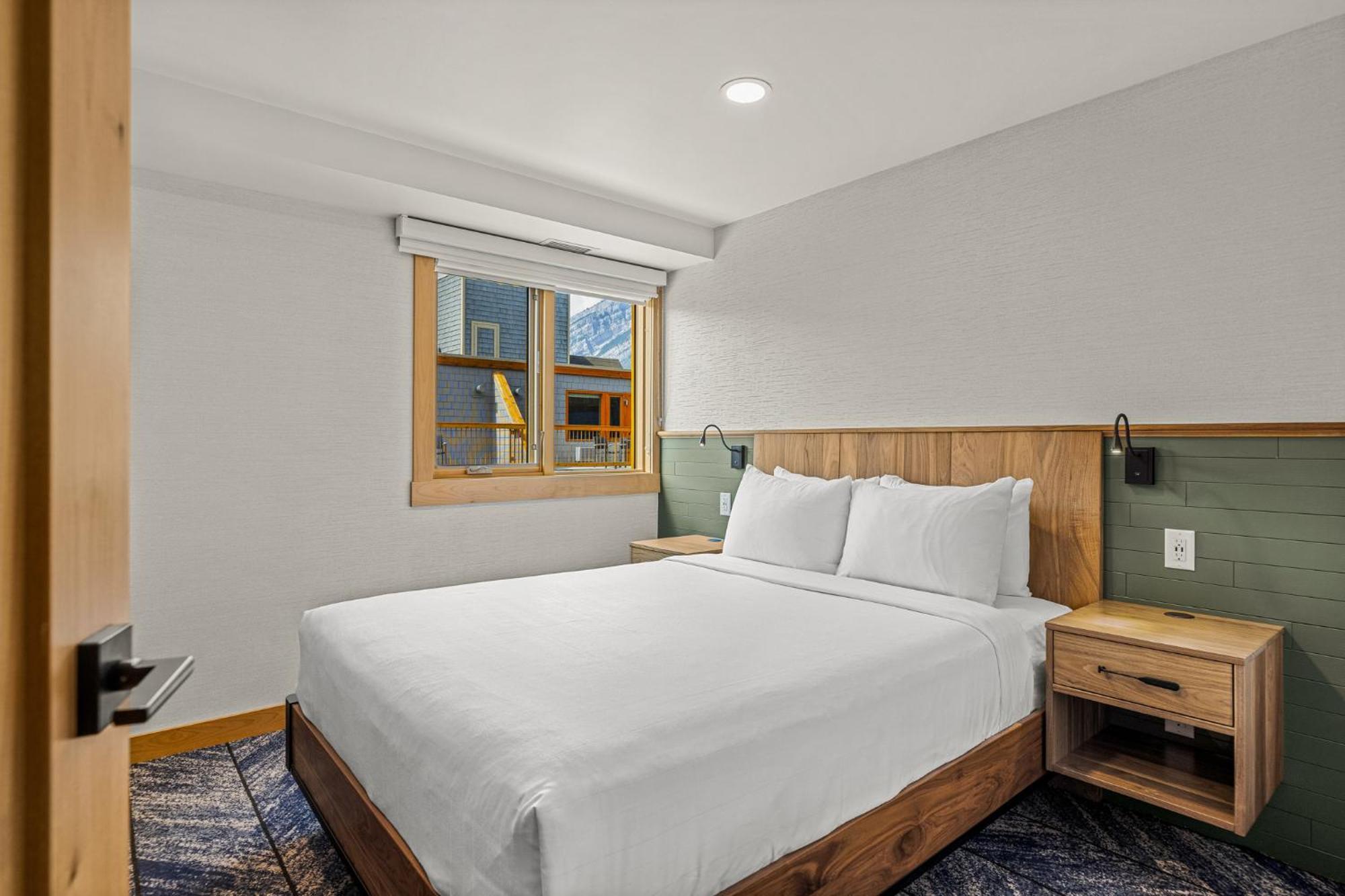 Hotel Canoe And Suites Banff Eksteriør bilde